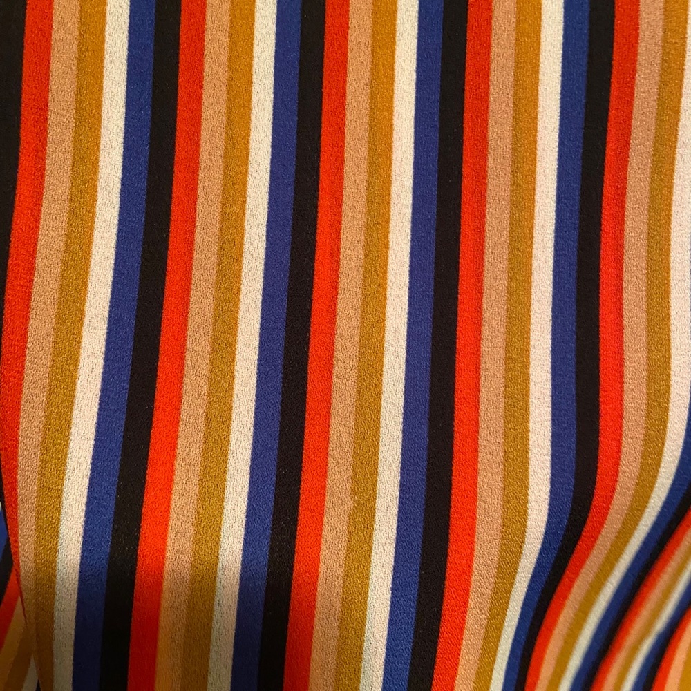 Blouse - Picture 2 of 3